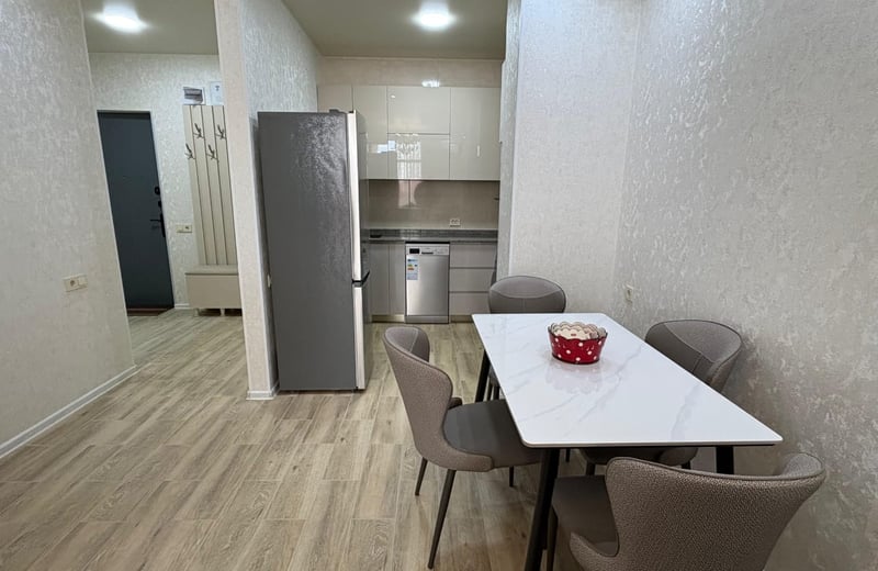 Аренда современной, комфортной квартиры, 65 м², Батуми, Грузия
