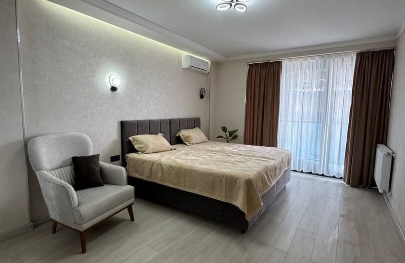 Rent a modern, comfortable apartment with balcony, 58 m², Batumi, Georgia