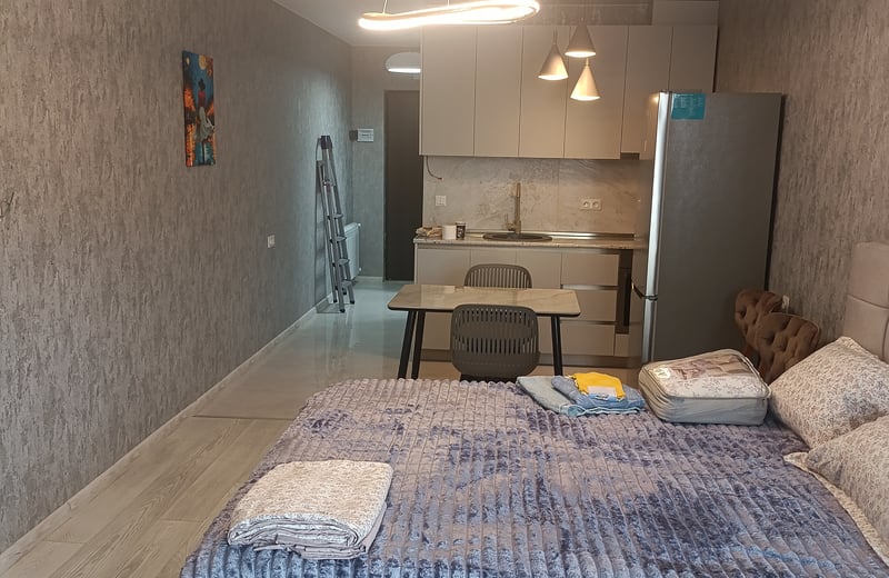 Location d'un studio neuf, 35 m², Blue Sky Tower, Batoumi, Géorgie