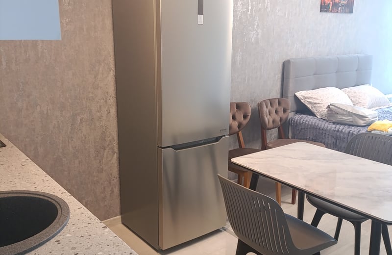 Location d'un studio neuf, 35 m², Blue Sky Tower, Batoumi, Géorgie