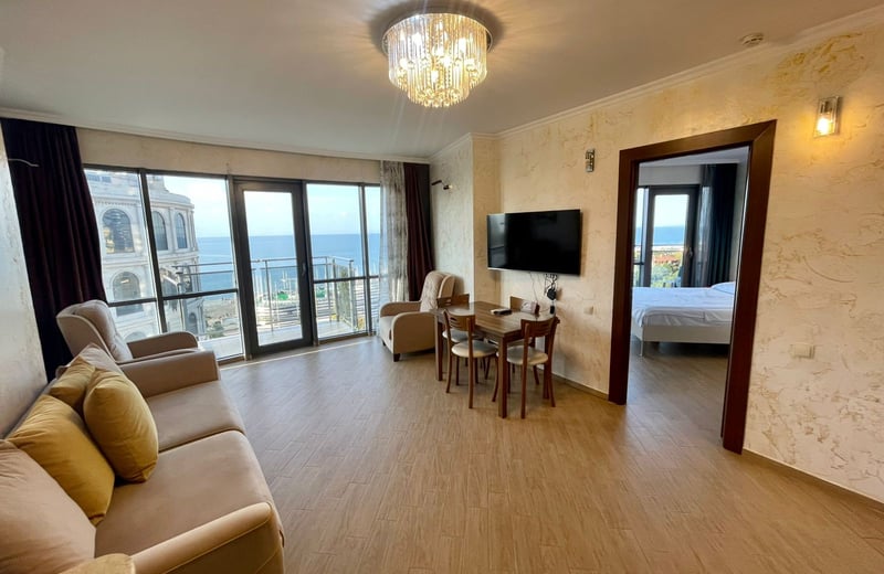 Alquiler de apartamento moderno con vistas panorámicas, 54 m², Orbi Panorama, Batumi, Georgia