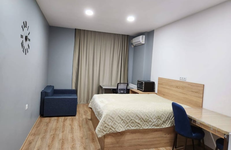 Аренда светлой студии 35м² с балконом, Батуми, Грузия
