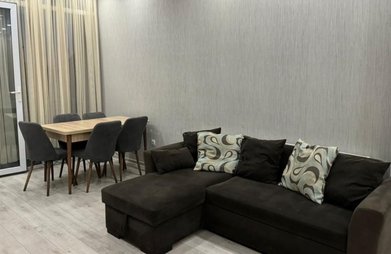 Moderne und komfortable möblierte Wohnung mieten, Batumi, Georgien