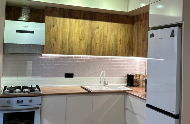 Modern and comfortable 90 sqm furnished apartment for rent, Batumi, Georgia