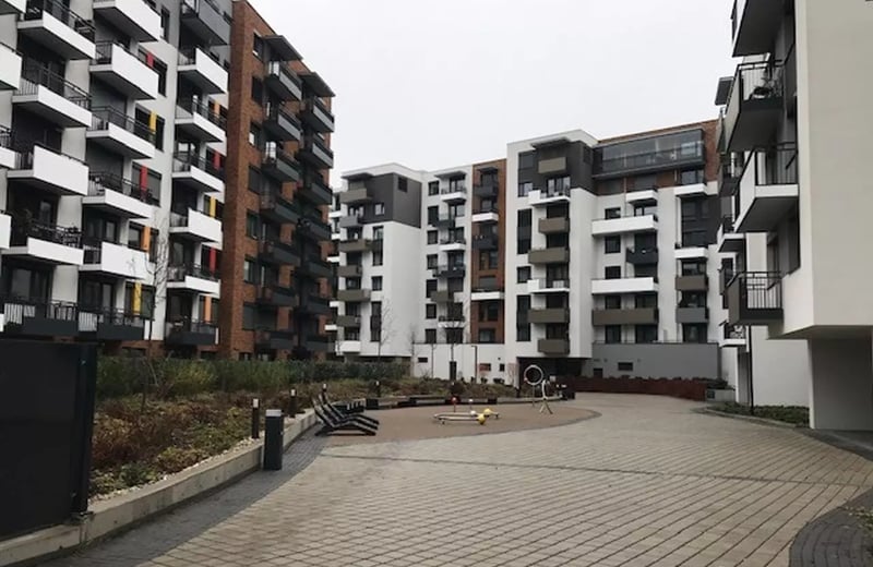 Alquiler a largo plazo de un apartamento de 2 habitaciones, 56 m², en Staré Mesto, Bratislava, Eslovaquia