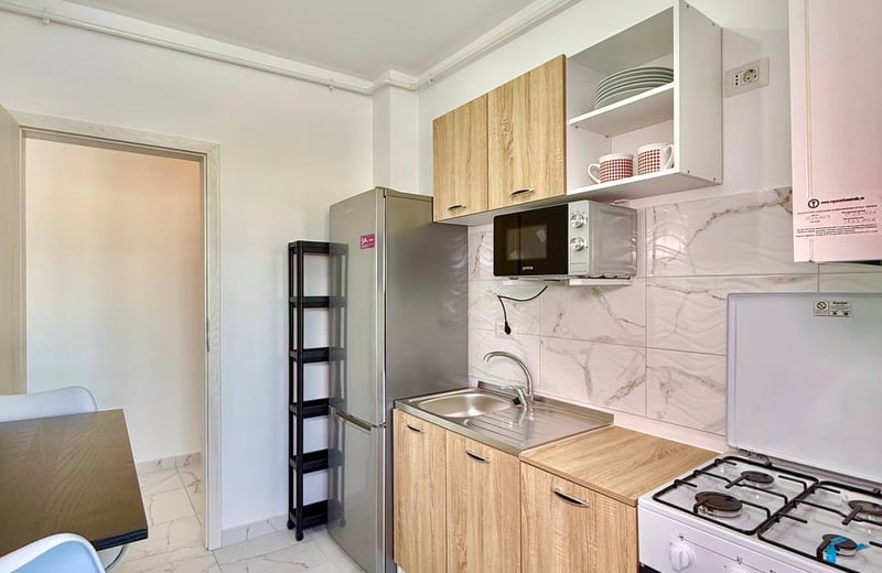 Modern, Bright Apartment for Rent, Bucharest, Romania
