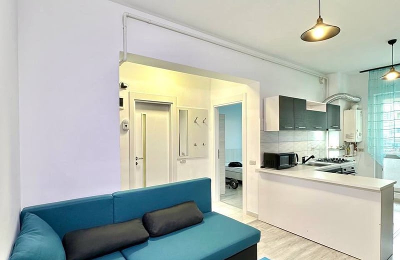 Location longue durée d'appartement lumineux et meublé à Bucarest, Roumanie