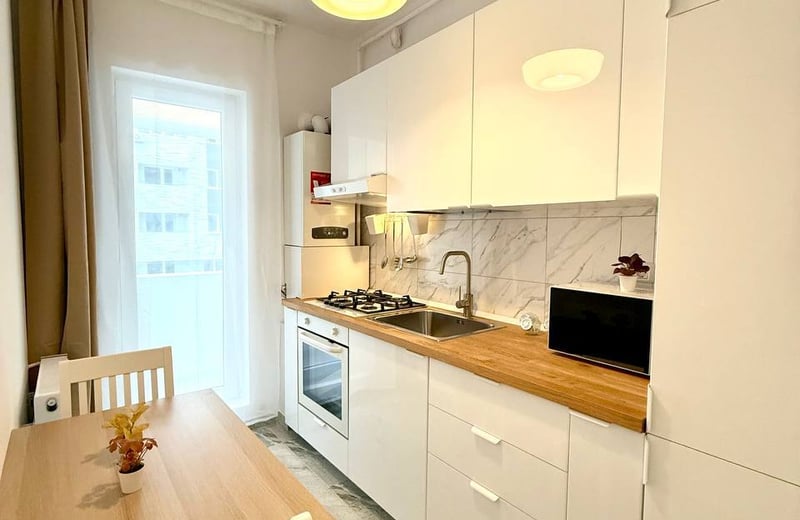 Langfristige Vermietung eines modernen Studios in Bukarest, Rumänien