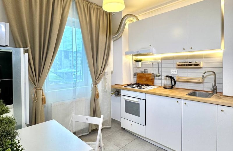 Apartamento luminoso amueblado en alquiler, Military Residence, Bucarest, Rumanía