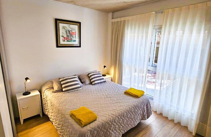 Modern 2-room apartment 68m2 with balcony in Palermo