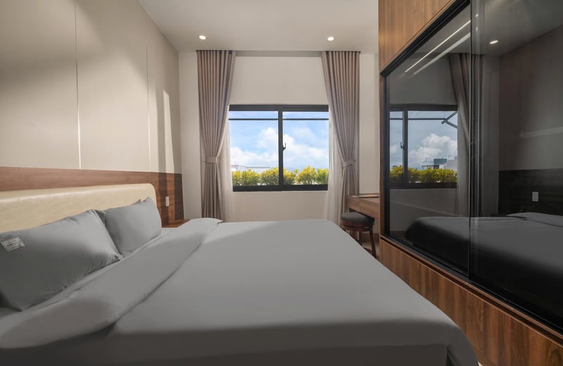 Geräumige, helle Wohnung mit Bergblick zur Miete, Da Nang, Vietnam