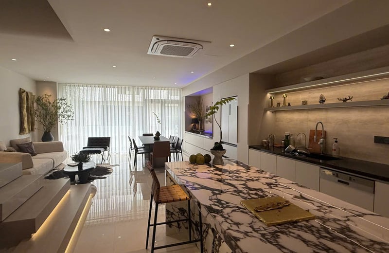 Location d'une villa luxueuse et entièrement meublée avec piscine, près de la plage, Da Nang, Vietnam