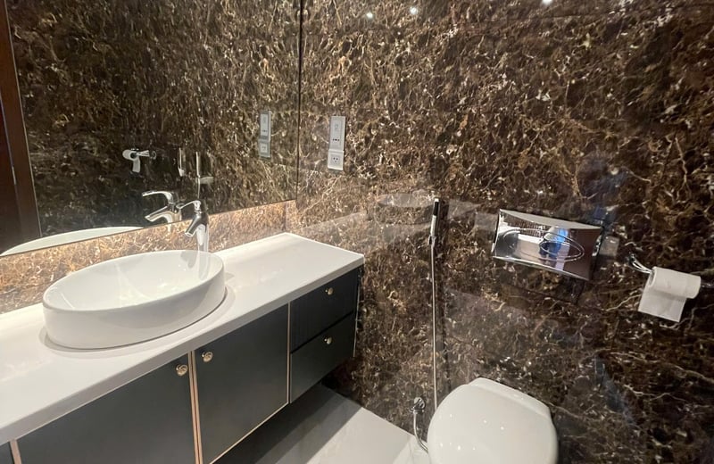 Alquiler de apartamento exclusivo y amueblado con vista al océano, 125 m², Da Nang, Vietnam