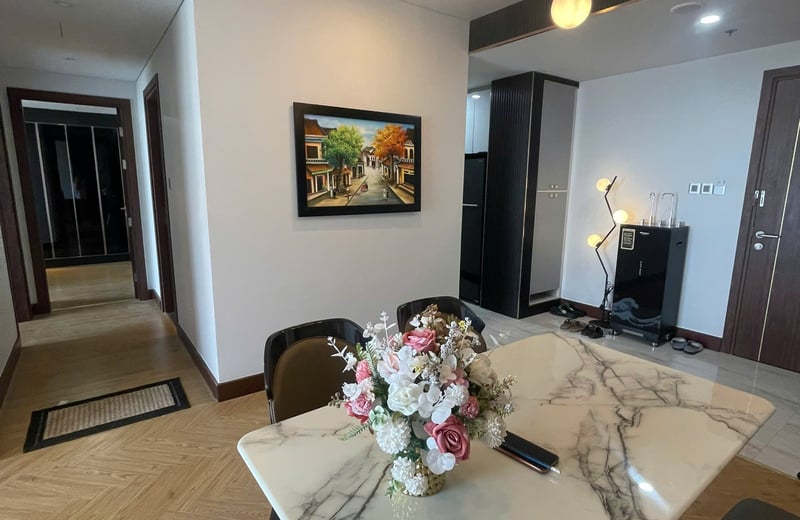 Alquiler de apartamento exclusivo y amueblado con vista al océano, 125 m², Da Nang, Vietnam