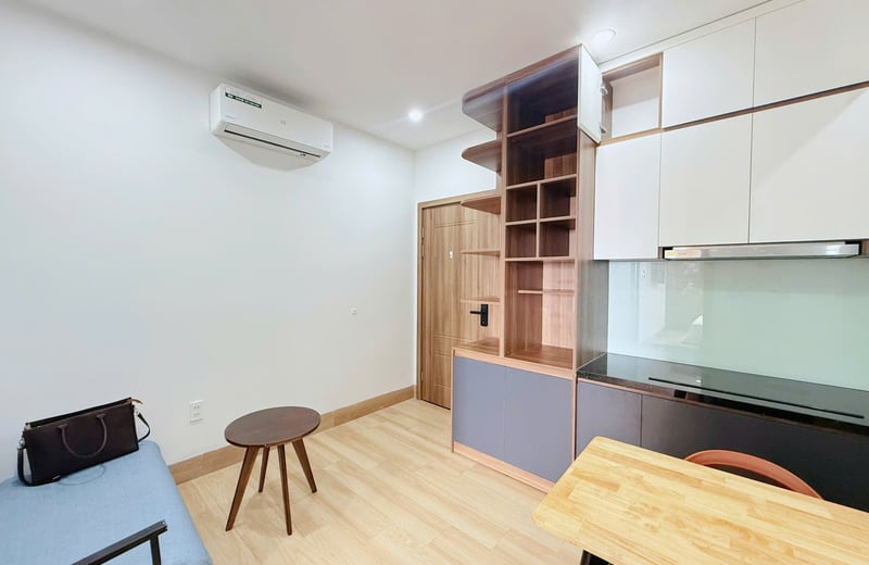 Vermietung einer komfortablen, vollmöblierten Wohnung mit Balkon, Son Tra, Da Nang, Vietnam