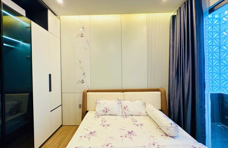 Rent a spacious, fully furnished house near the beach, Thanh Khe, Da Nang, Vietnam