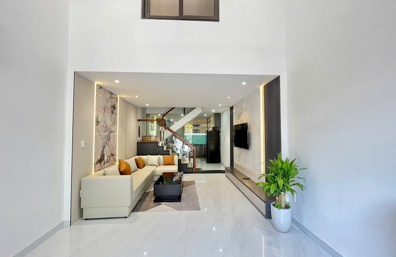 Rent a brand new, spacious house, Hai Chau, Da Nang, Vietnam