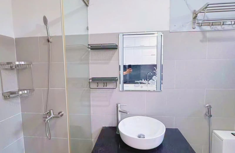 Rent a luxury, furnished apartment near the beach, Ngu Hanh Son, Da Nang, Vietnam