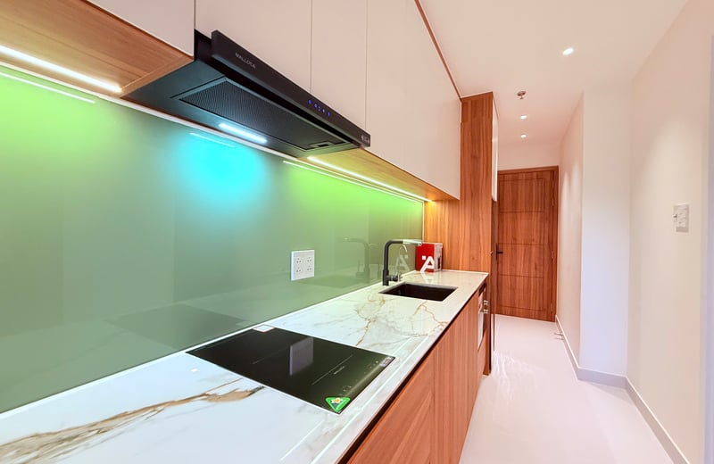 Rent a new, bright studio, Thanh Khe, Da Nang, Vietnam