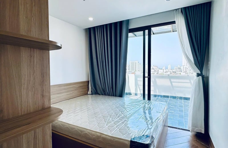 Apartamento acogedor con balcón en alquiler cerca de la playa, Da Nang, Vietnam