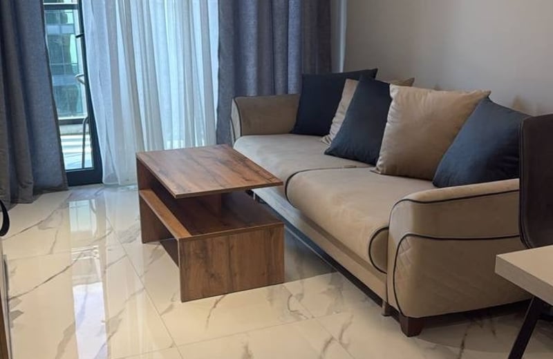 Location d'un bon appartement meublé, Batoumi, Géorgie