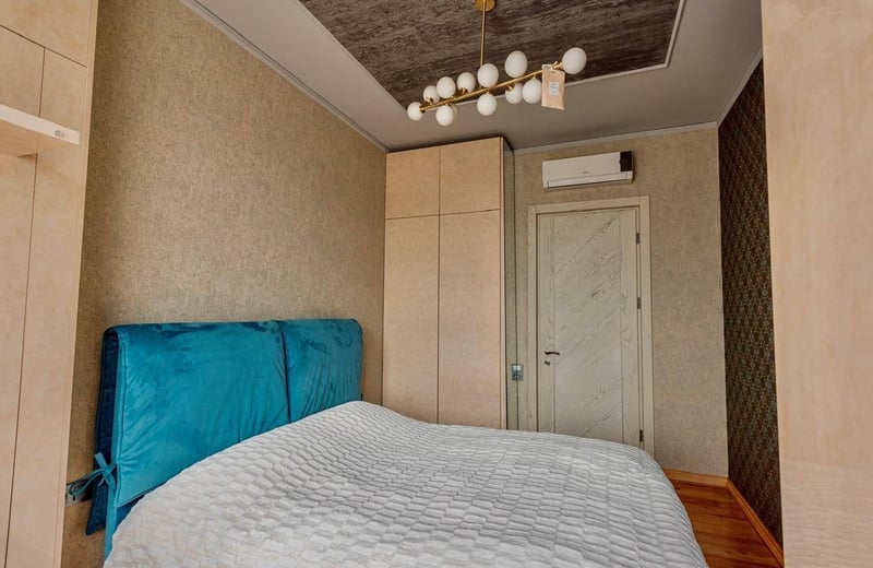 Vermietung einer gemütlichen, komfortablen Wohnung mit Terrasse, Batumi, Georgien