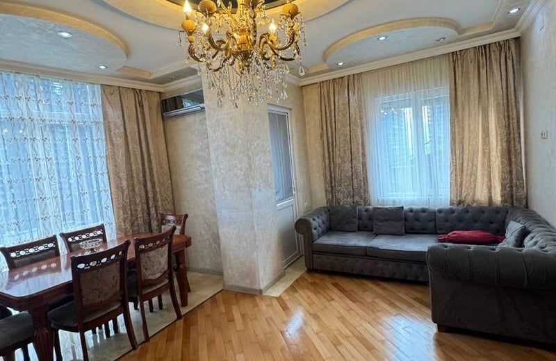 Location d'un appartement spacieux avec deux chambres proche de la mer, Batumi, Géorgie