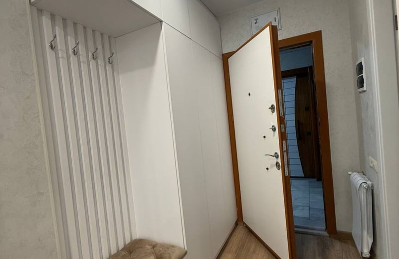 Location d'un appartement lumineux et meublé, Batoumi, Géorgie