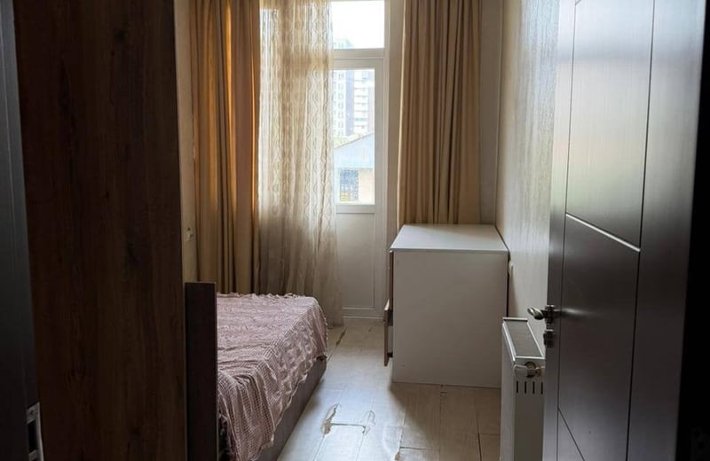 Location d'un appartement meublé et lumineux, Batoumi, Géorgie