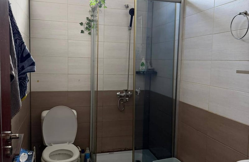 Location d'un appartement meublé et lumineux, Batoumi, Géorgie