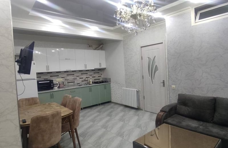 Vermietung einer gemütlichen, möblierten Wohnung, Batumi, Georgien