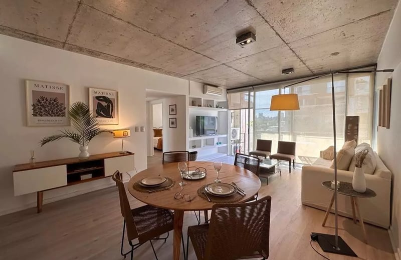 Spacious 3-bedroom Apartment with Balcony in Palermo, 75m², Buenos Aires