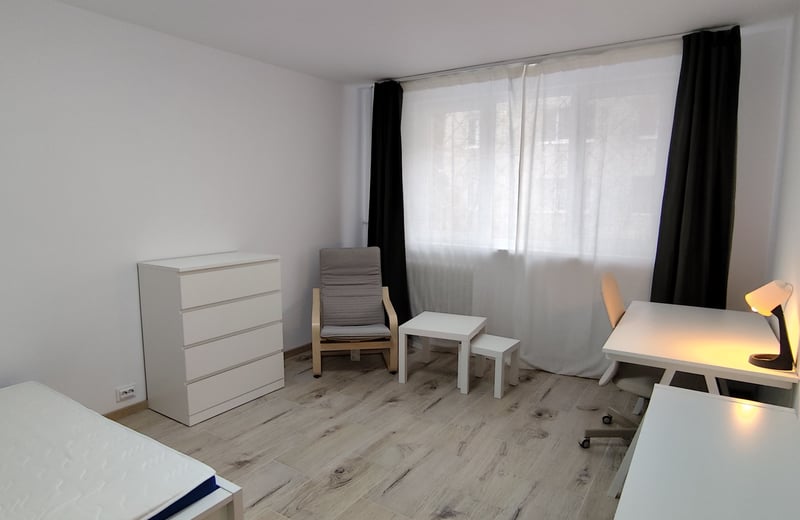 Rent of a furnished apartment near Politehnica University, Bucharest, Romania