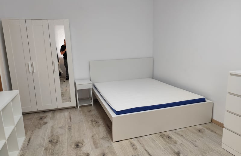 Rent of a furnished apartment near Politehnica University, Bucharest, Romania