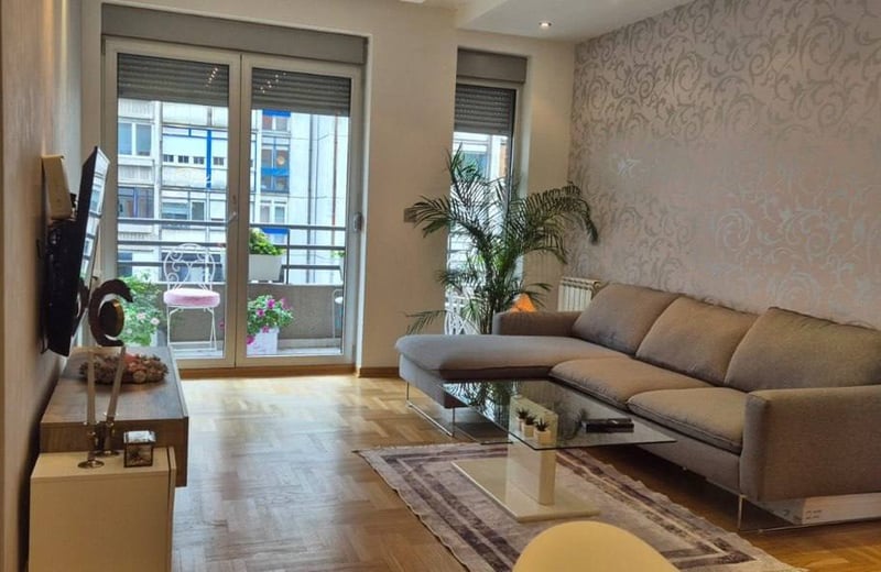 Alquiler de apartamento acogedor y luminoso, 54 m², Vračar, Belgrado, Serbia