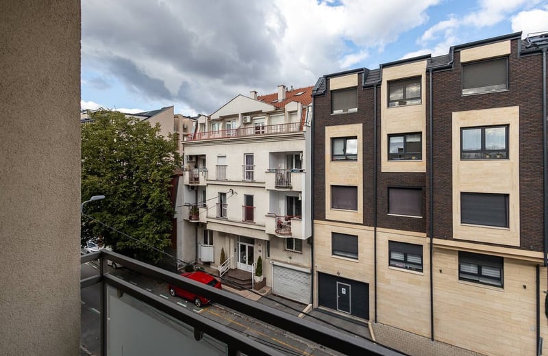 Rent of a modern, comfortable apartment, 58 m², Vračar, Belgrade, Serbia