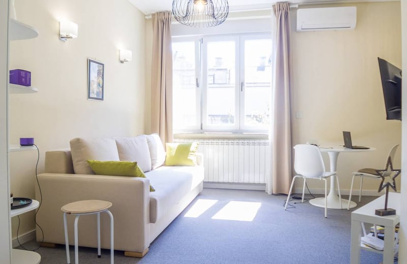 Rent of a bright, cozy apartment, 47 m², Belgrade, Serbia