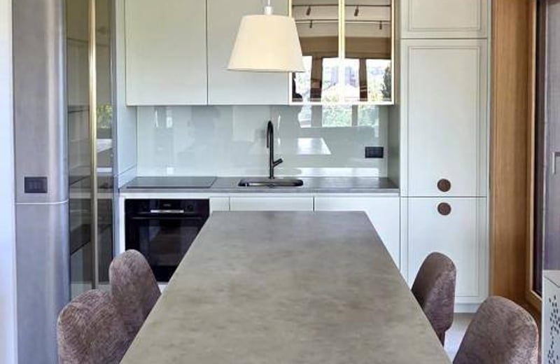 Alquiler de apartamento moderno y espacioso, 92 m², Belgrado, Serbia