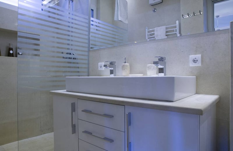 Rent a bright, comfortable apartment, 55 m², city center, Belgrade, Serbia