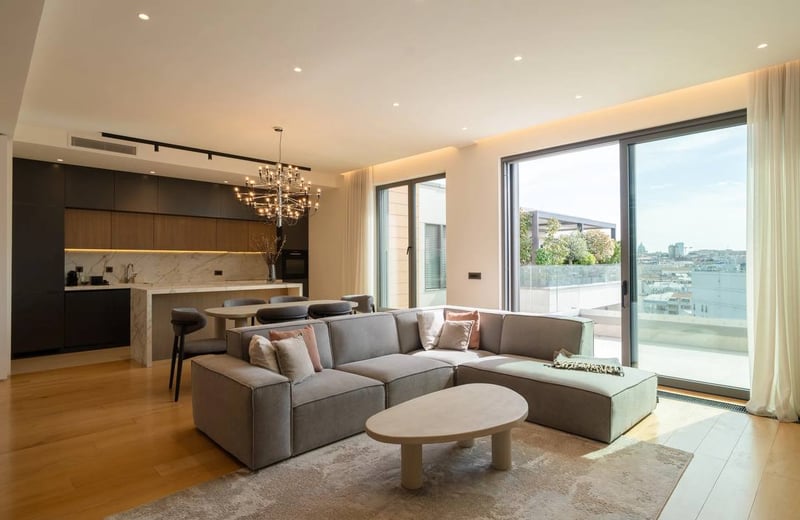 Alquiler de penthouse de lujo, 144 m², Complejo Residencial Novi Dorćol, Belgrado, Serbia