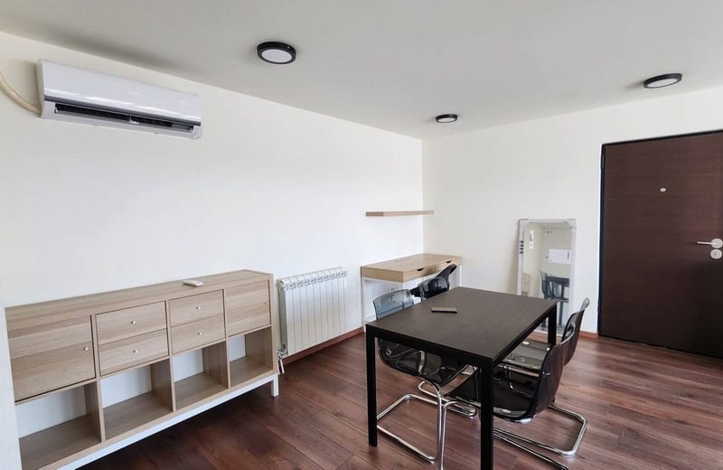 Helle, gemütliche Wohnung 52m² mit Terrasse zur Miete, Čukariča, Belgrad, Serbien