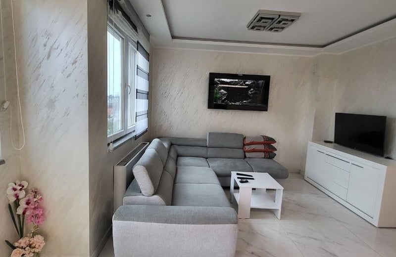 Аренда современной квартиры 95м², Земун, Белград, Сербия