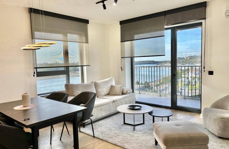 Spacious Apartment 91m² with River View for Rent in BW Simfonija Residential Complex, Belgrade, Serbia