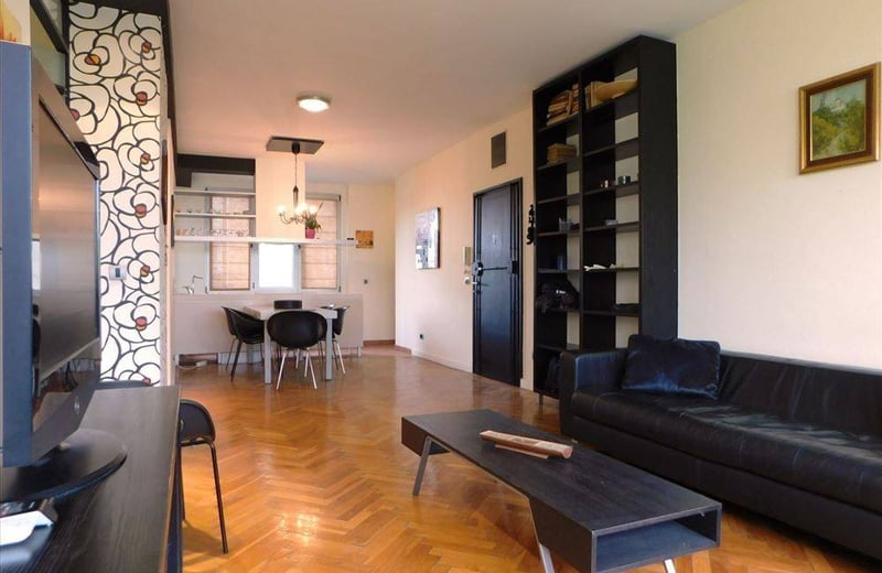 Appartement confortable 65m² à louer près du centre-ville, Vračar, Belgrade, Serbie