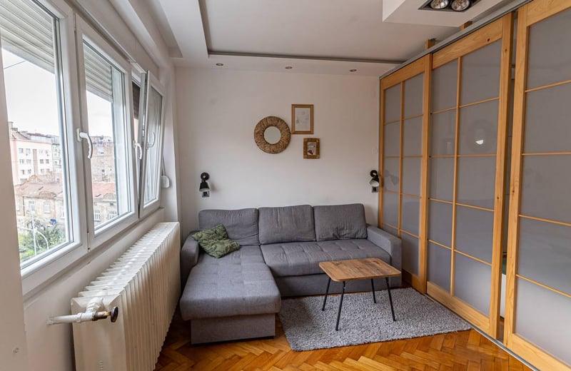 Se alquila apartamento cómodo y luminoso, centro de la ciudad, Belgrado, Serbia
