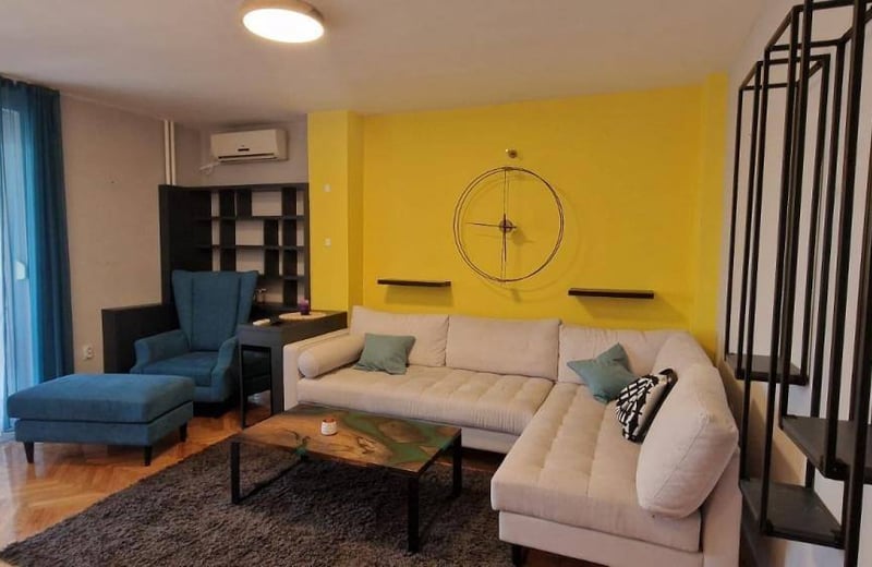 Se alquila apartamento espacioso, Nuevo Belgrado, Serbia