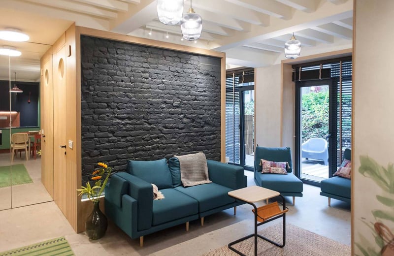 Cozy Studio 50m² with Private Courtyard for Rent, Vračar, Belgrade, Serbia