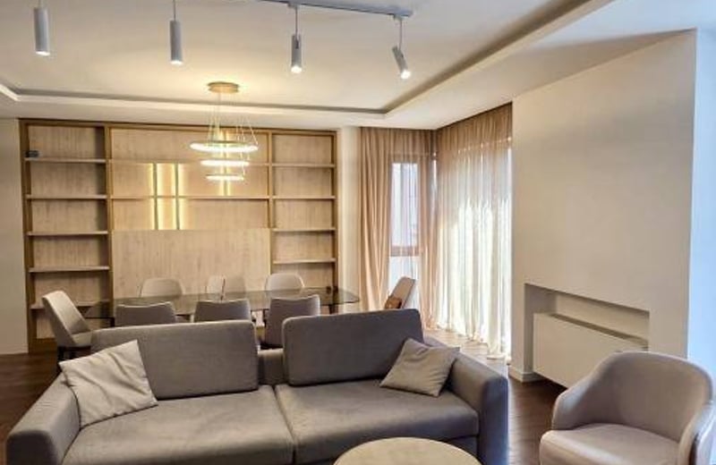Spacious Apartment 92m² for Rent, Belgrade, Serbia