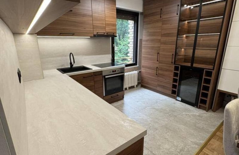 Apartamento moderno y elegante 93m² en alquiler, Belgrado, Serbia