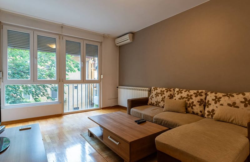 Apartamento amueblado 50m² en alquiler cerca del centro, Belgrado, Serbia
